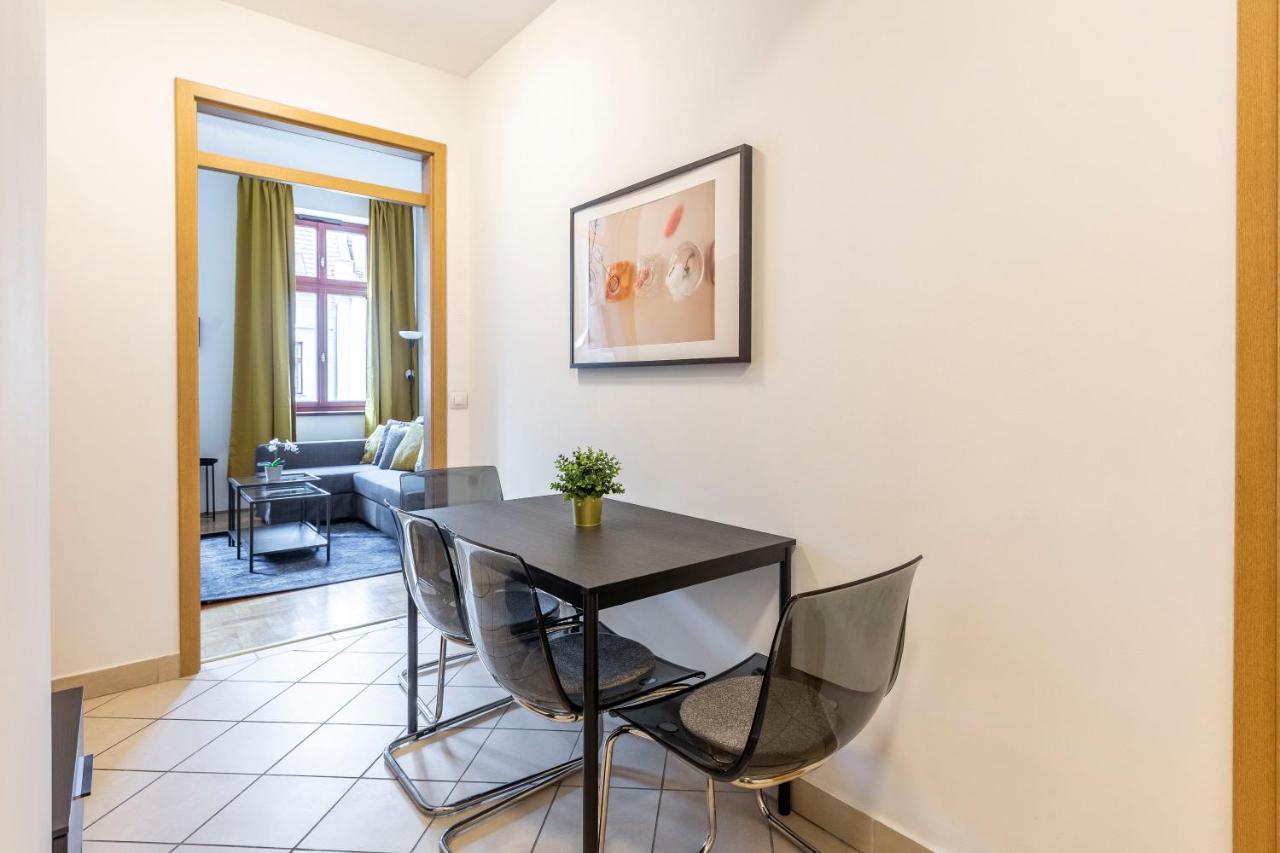 Apartment Downtown Cozy In The Gozsdu Garden Budapest