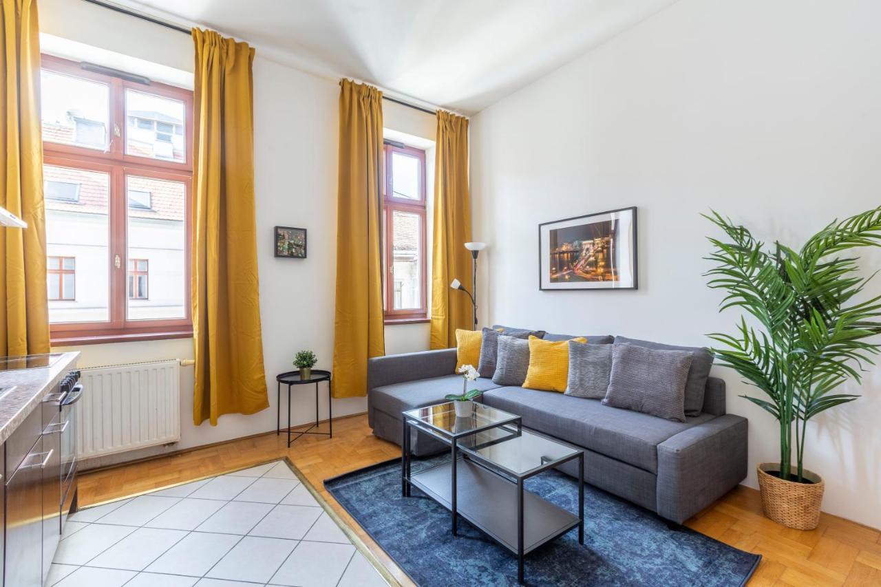Downtown Cozy In The Gozsdu Garden Apartment *