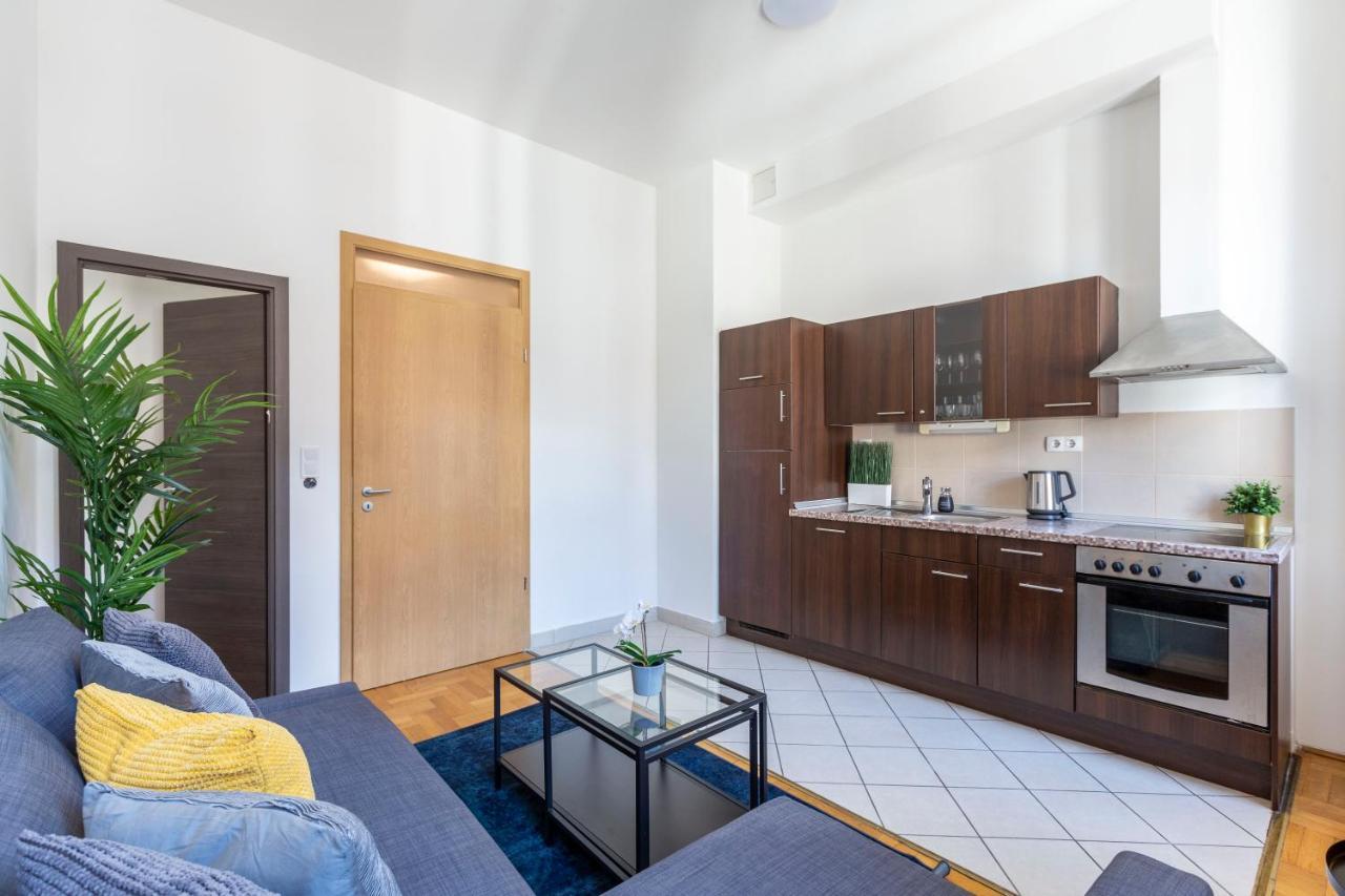 Apartment Downtown Cozy In The Gozsdu Garden *